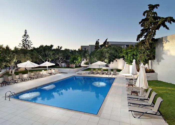 Ourania Apartments Hotel